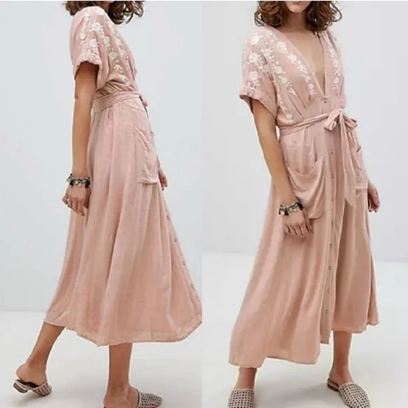 Free People Pink Embroidered Dress Love to Love You Small - Picture 9 of 10